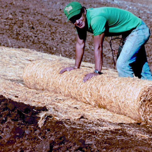 Biodegradable Straw Blanket
